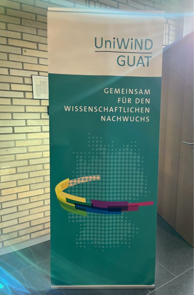 Roll-up of UniWiND "Gemeinsam für den wissenschaftlichen Nachwuchs "