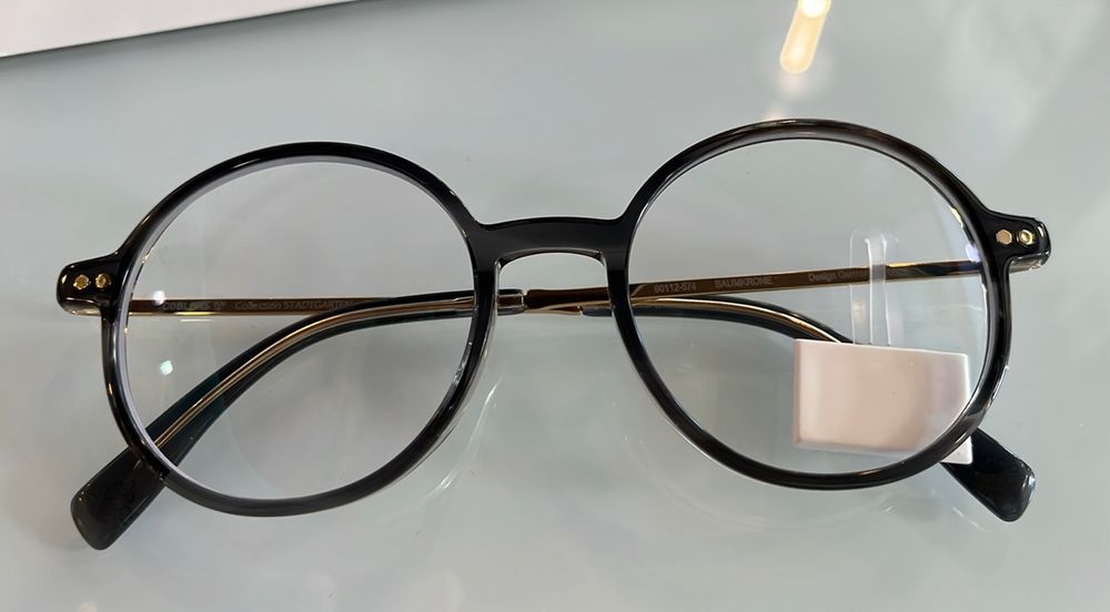 A pair of big round glasses. 