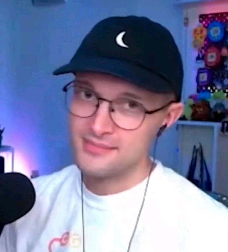 Halfmoonjoe not having it