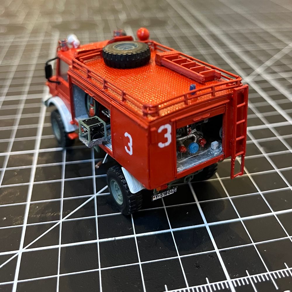 Scale model fire engine