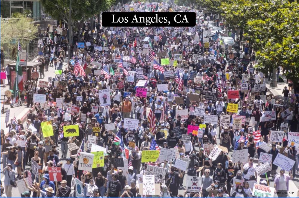 A huge river of people at a No Kings rally in Los Angeles, CA