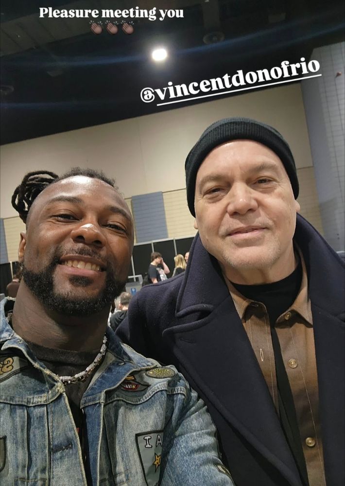 Swerve Strickland taking a selfie with Vincent D'Onofrio (Kingpin Actor)