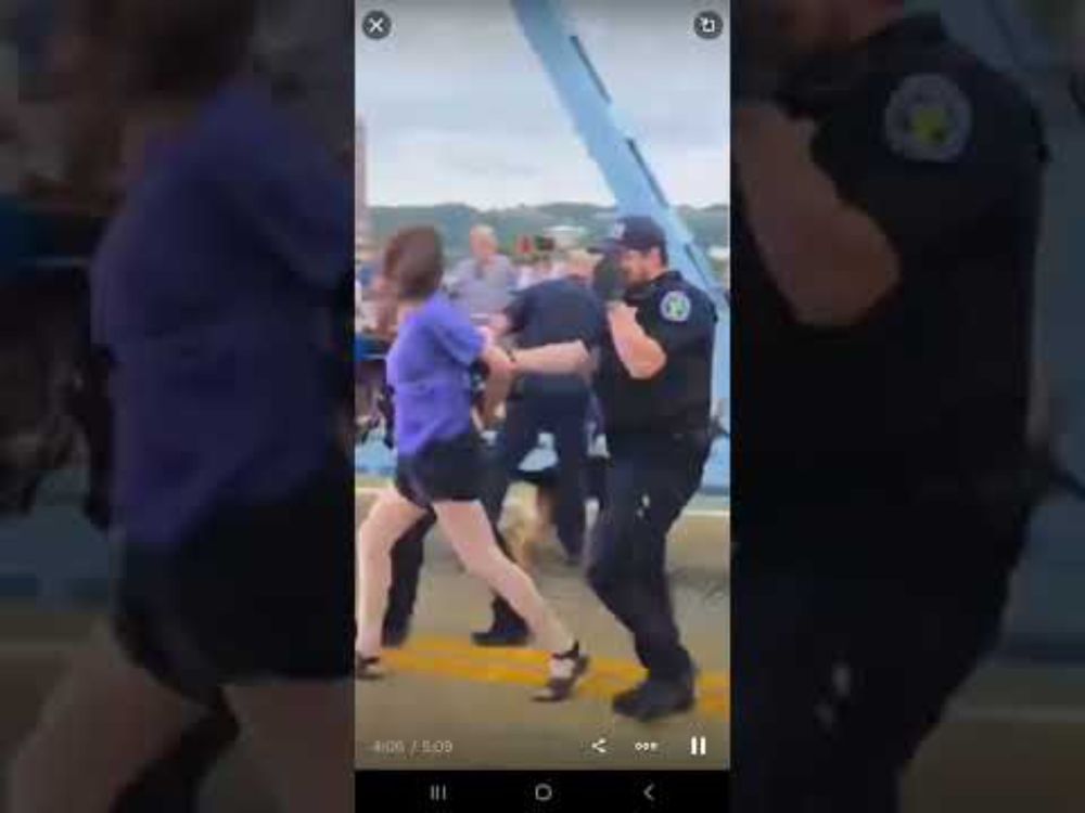 Covington Police arrest people at anti-ICE march across Roebling Bridge