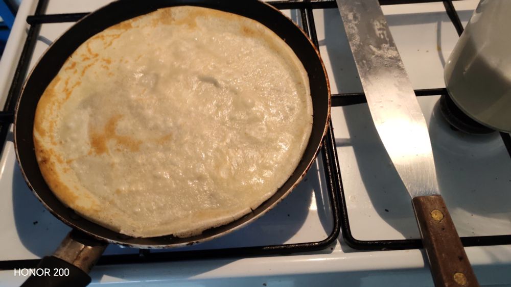 La même après d'être faite retournée 