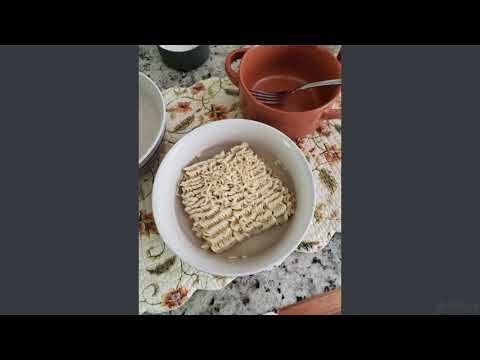 Gummy cooks ramen but I fixed the timing