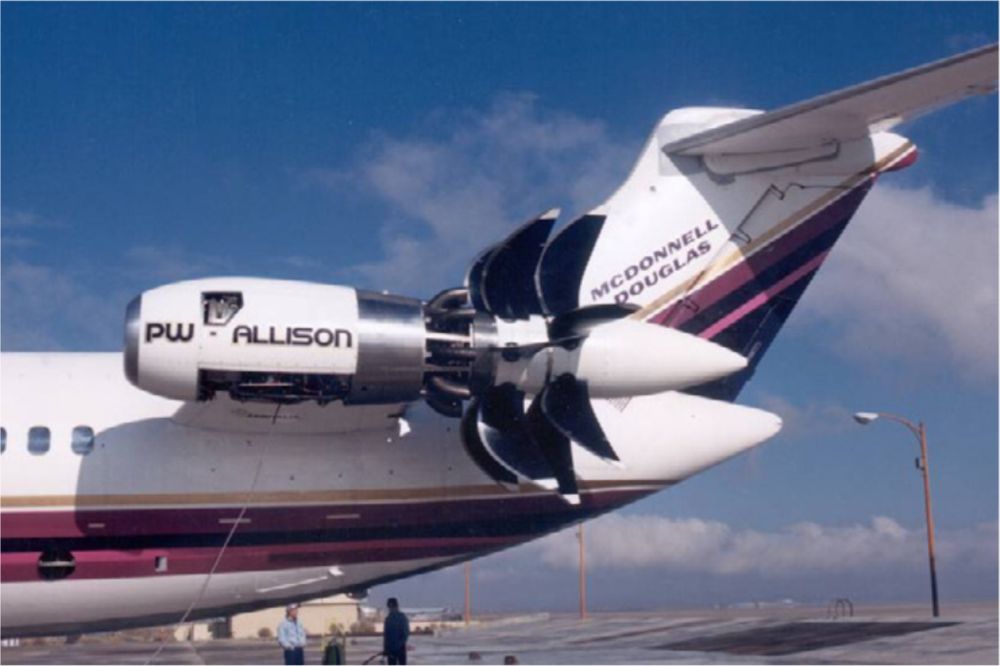Rear end of testbed MD-80 with PW-Allison open rotors from 1989…