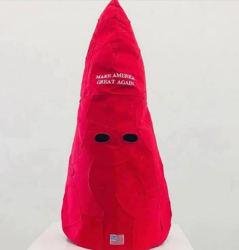 Red clan hat. 