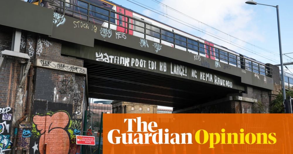 The Guardian view on hyperlocalism: communities need more oomph | Editorial