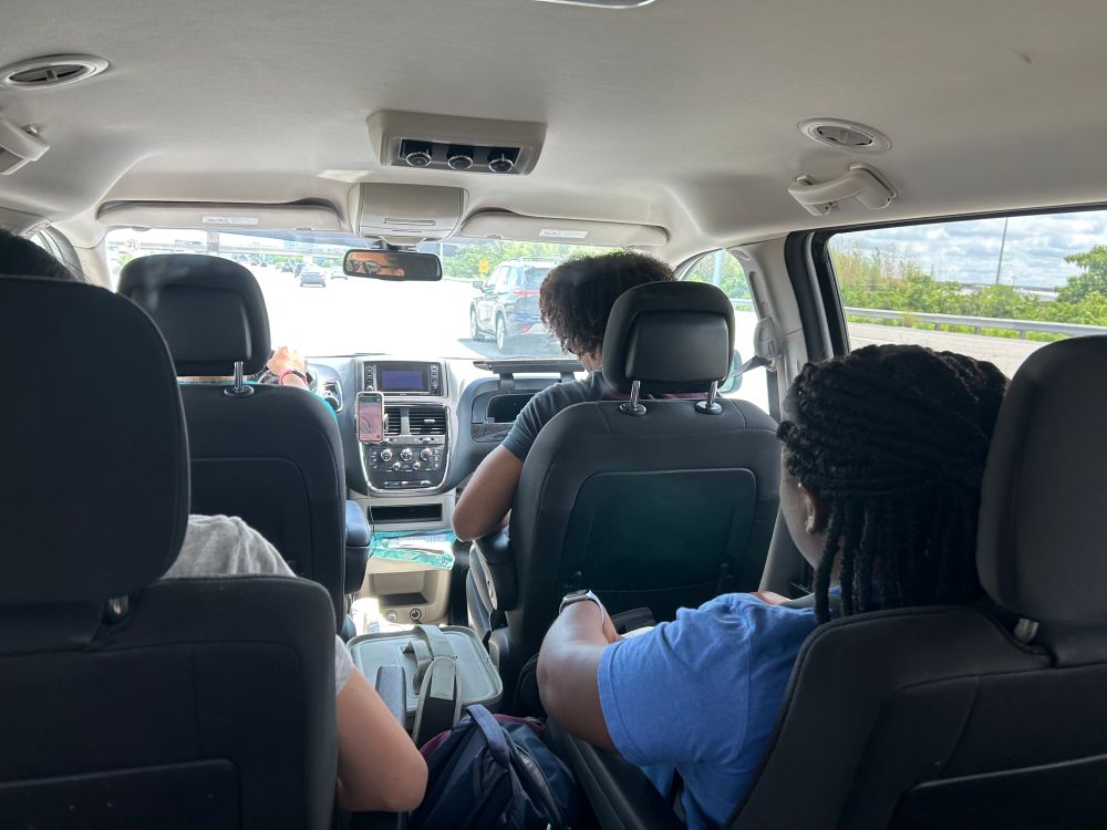 Minivan full of people 