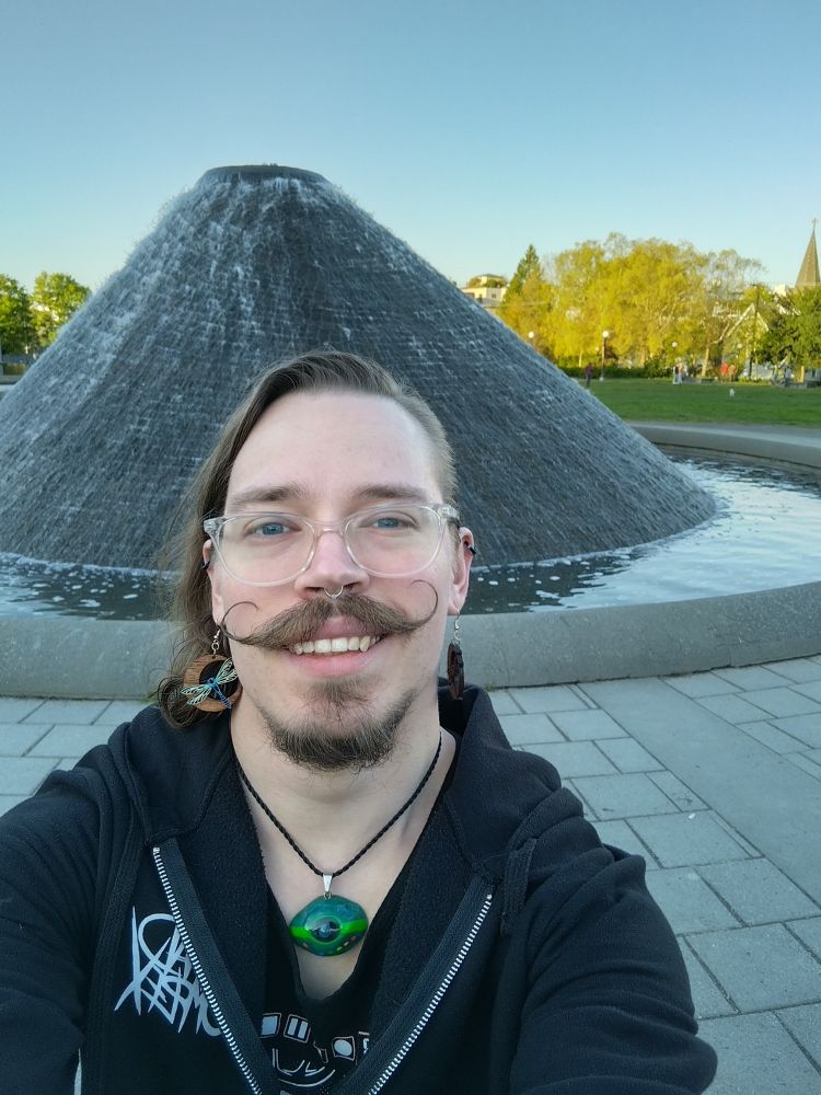 Selfie at a fountain