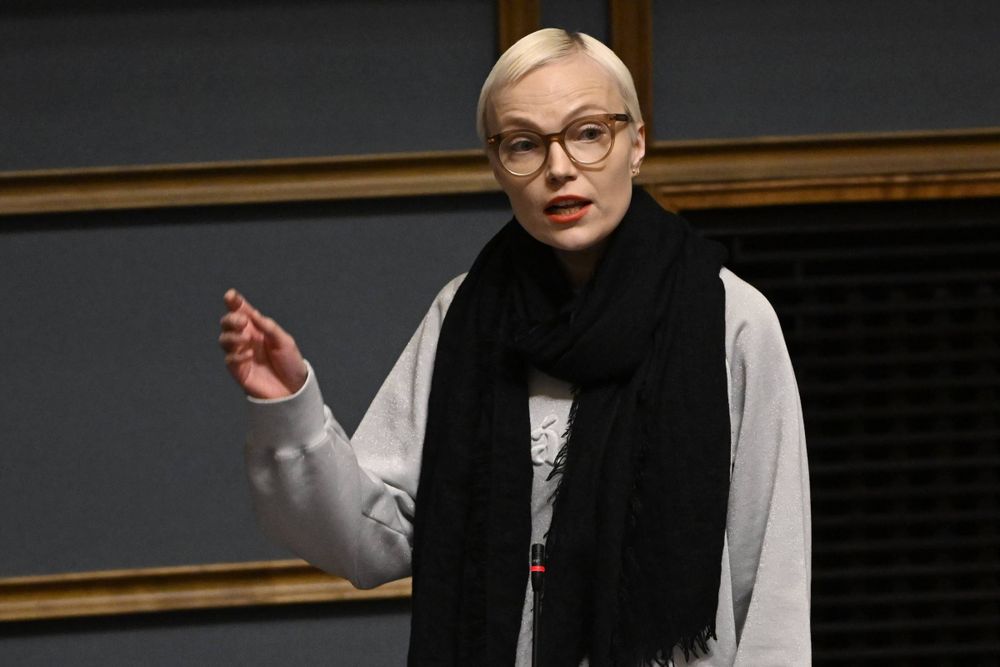 Vahva valtionhallinto turvaa demokratiaa, sanoo vasemmistoliiton Minja Koskela