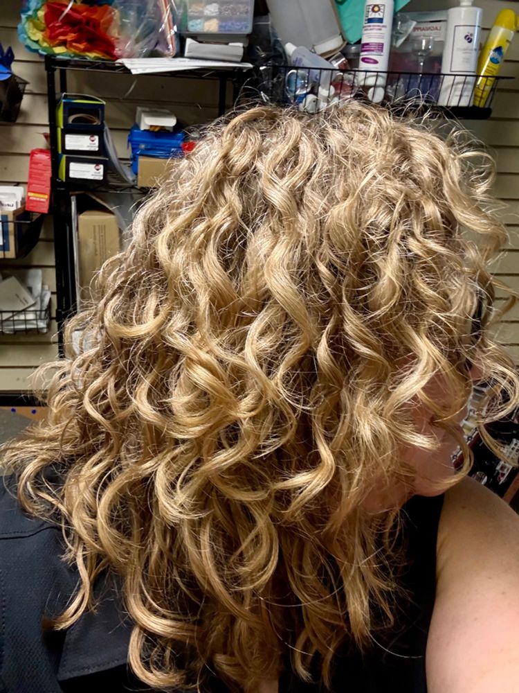 Curly hair! Needs a little oil to tame some frizz