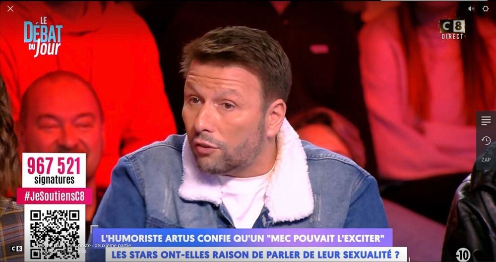 Débat dans TPMP sur le témoignage d’Artus dans têtu• sur sa sexualité. 
