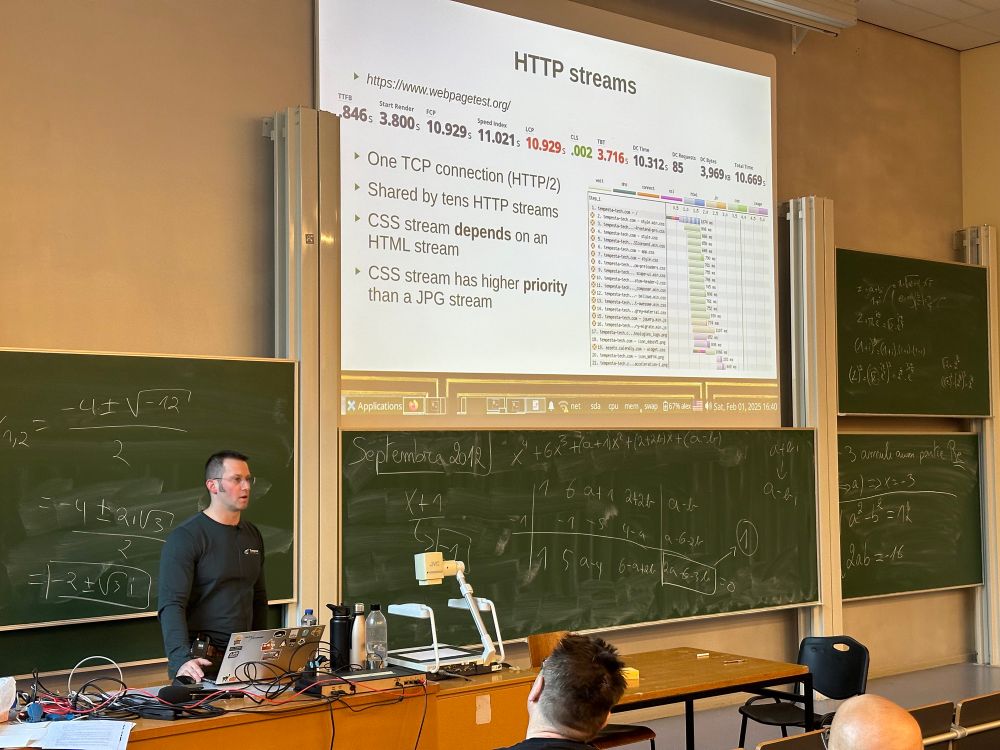 Alexander Krizhanovsky presenting a slide with the title “http streams” in front of an audience.