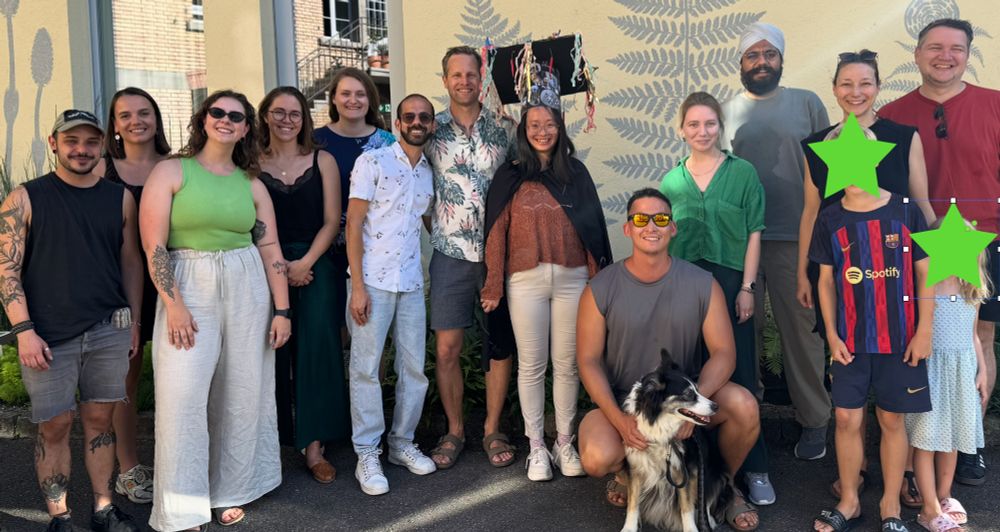 Stomatal Biology Group at UniBe celebrating Xin's defense.