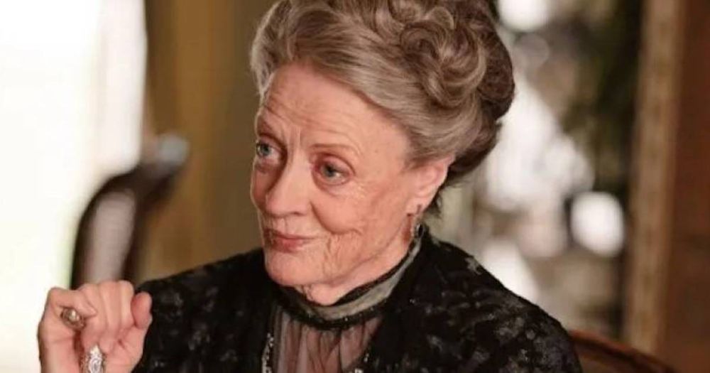 Dame Maggie Smith, ícone da atuação, morre aos 89 anos