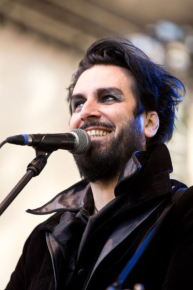 Goth-Rock / Dark Caberet musician Aurelio Voltaire