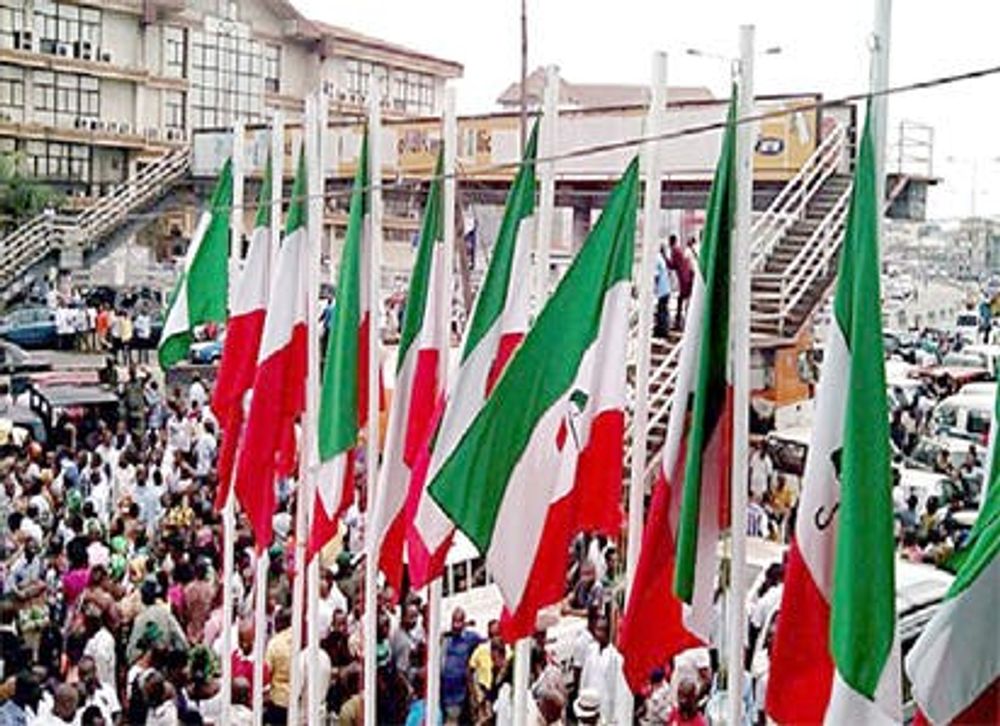 Post Edo Election: PDP Members  Protest Against INEC Allege Manipulation Of Edo Election Results