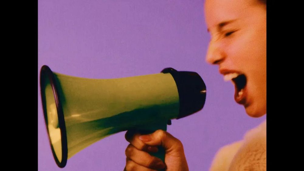 Yumi Zouma -  Blister (Official Video)