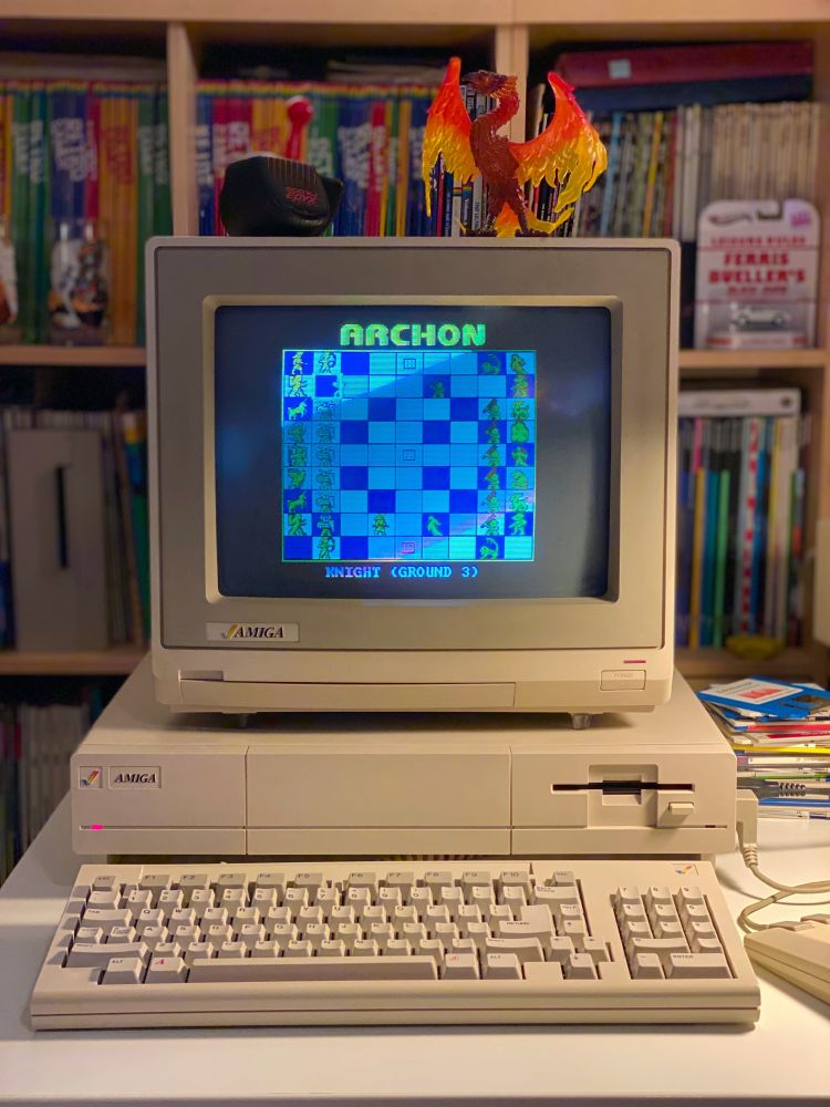 Commodore Amiga 1000 playing the game Archon.