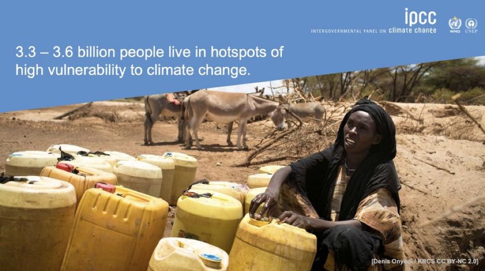 3.3 - 3.6 billion people live in hotspots of high vulnerability to climate change