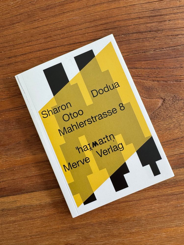 Das Cover von Sharon Dodua Otoos neuer Erzählung Mahlerstrasse 8, erschienen im Merve Verlag. 