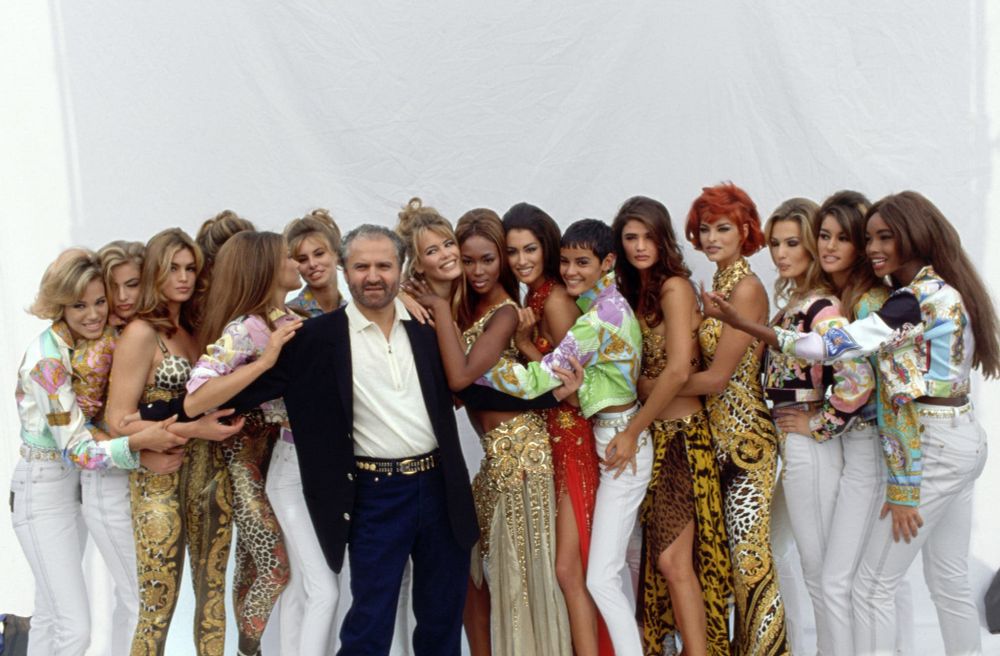 Versace with almost 20 models he worked with, including some famous faces.