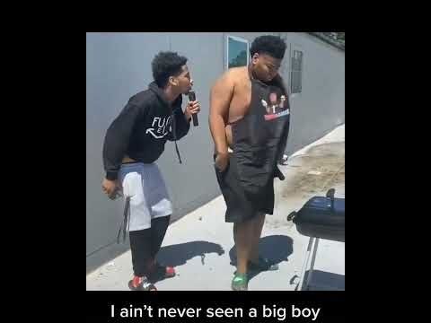 I Ain't Never Seen a Big Boy Get on the Roof!😎🤣