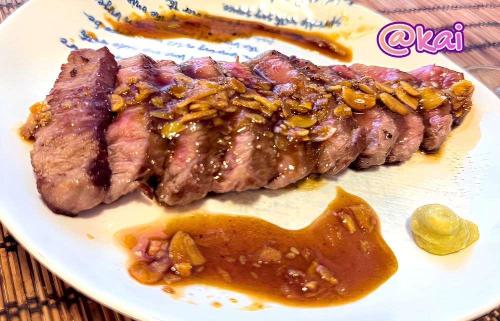 牛肉のモモ肉ステーキ