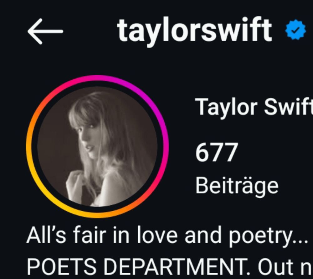 Taylor Swift posted a story!