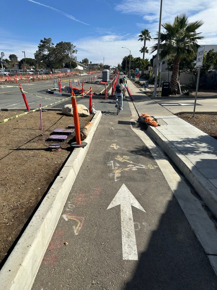 Protected bikeway in the City of Encinitas on Santa Fe Drive. 