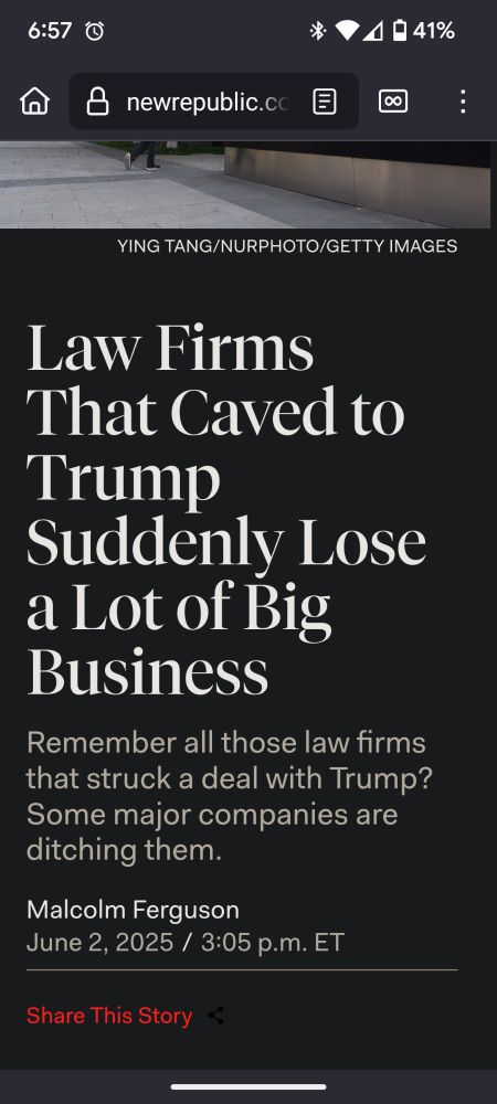Headline: LAW FIRMS THAT CAVED TO TRUMP SUDDENLY LOSE A LOT OF BIG BUSINESS