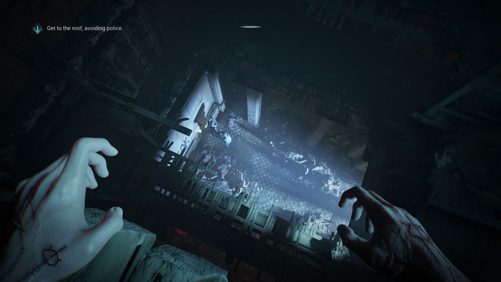 A screenshot from Vampire: The Masquerade – Bloodlines 2. Protagonist Phyre is perched in the shadows up high in a crumbling building.