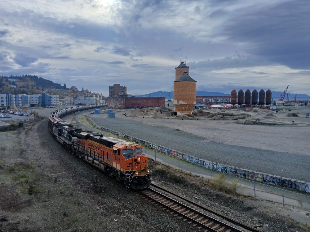 BNSF train heading toward downtown Bellingham along the waterfront 