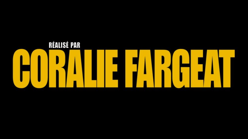 Text says : RÉALISÉ PAR CORALIE FARGEAT
