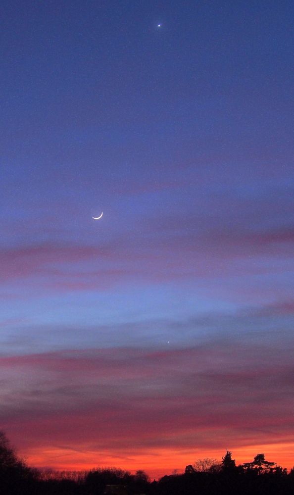 Venus, Moon and Mercury on 1st March 2025.