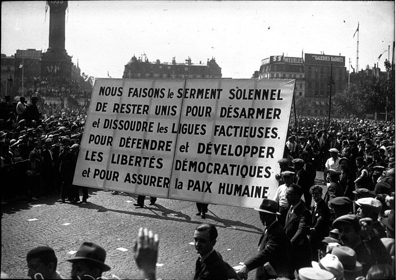 Nous faisons le serment solennel de rester unis, pour défendre la démocratie, pour désarmer et dissoudre les ligues factieuses, pour défendre et développer les libertés démocratiques et pour assurer la paix humaine. https://gallica.bnf.fr/ark:/12148/btv1b9027415v/f1