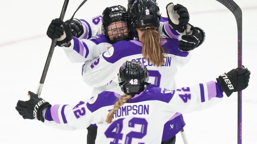 Stecklein stars as the Frost beat the Sceptres 5-3 in Game 2 of their PWHL playoff series
