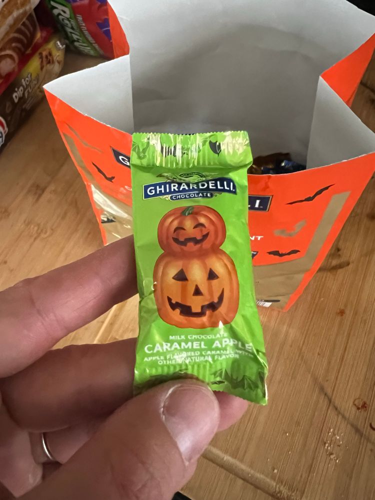 Ghirardelli caramel apple chocolate