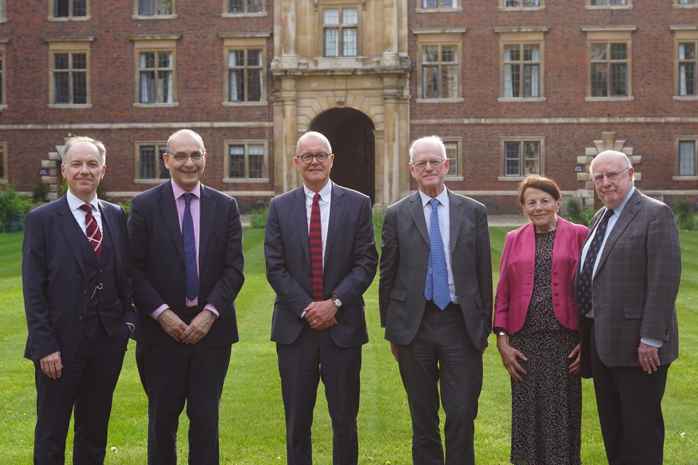 Prof. Stefan Marciniak, Sir John Benger, Lord Vallance, Prof. Patrick Maxwell, Prof. Dame Jean Thomas and Prof. Sir Keith Peters in Main Court at St Catharine's College