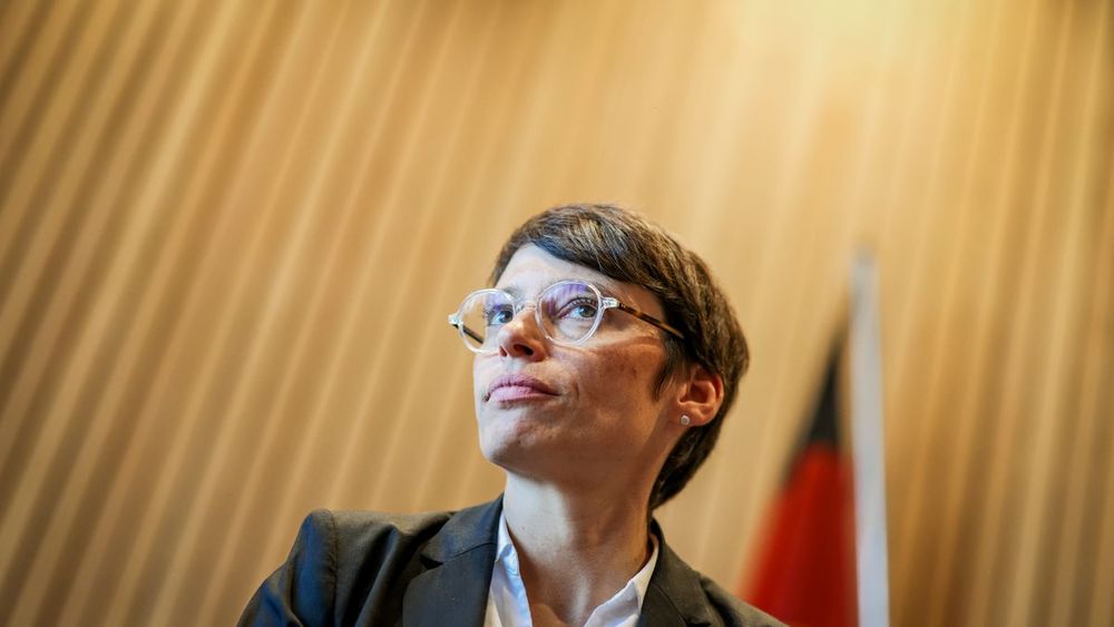 Migration: Grüne Ministerin Josefine Paul muss nun für mehr Abschiebungen sorgen