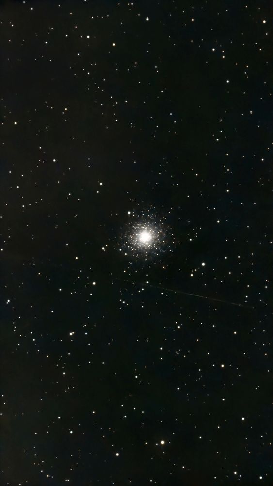M13 The Aquarius Globular Cluster 