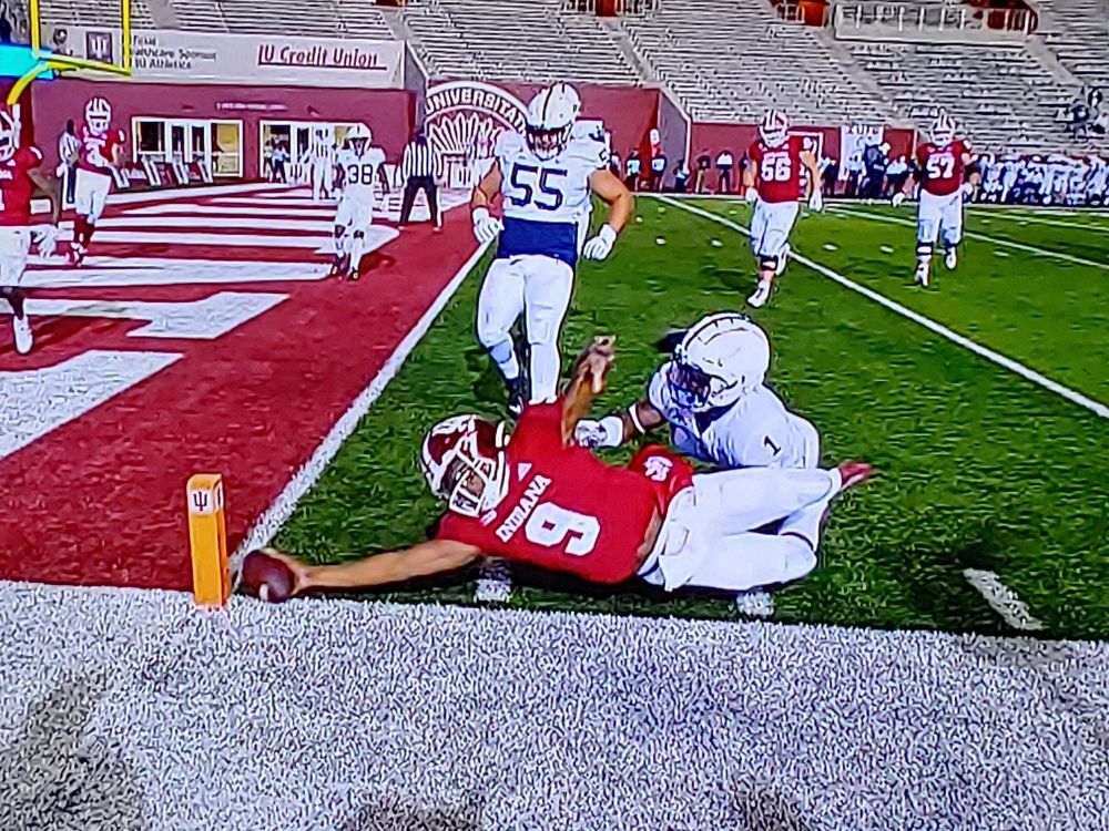 Michael Penix Jr making a game winning 2 point conversion against penn state 