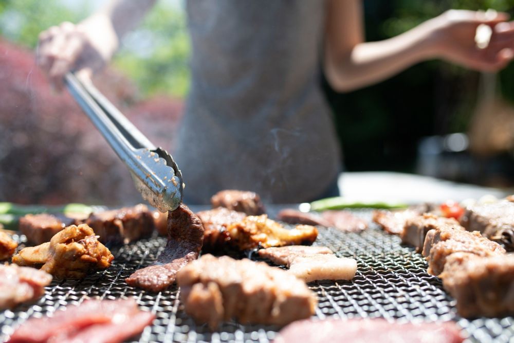 Can how often you eat meat raise your risk of colorectal cancer?