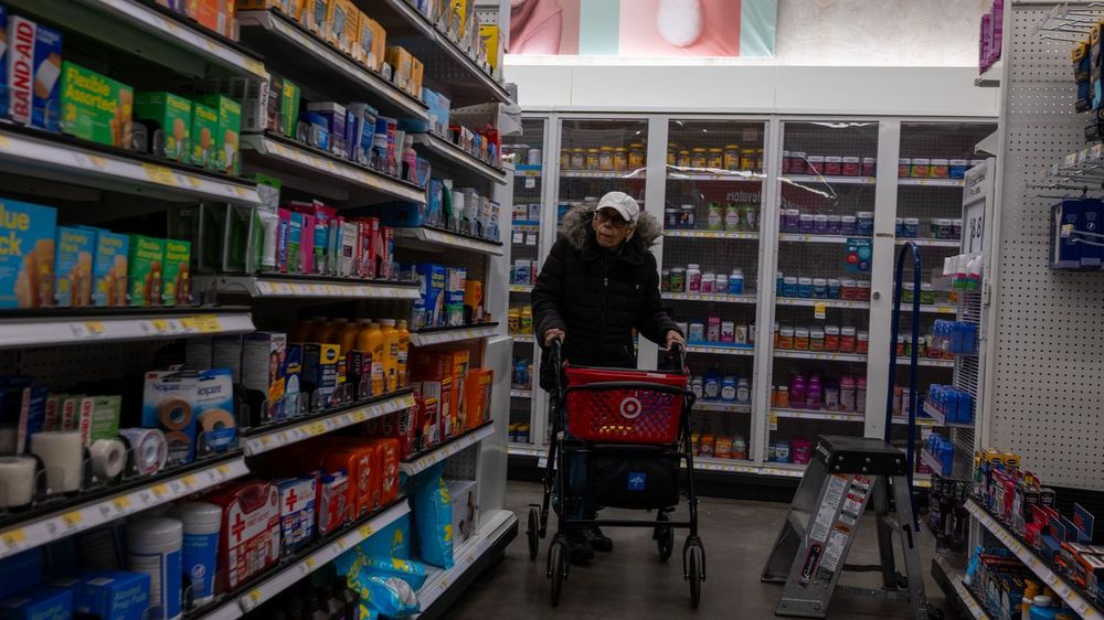 Consumers fear inflation will skyrocket and the economy will weaken, expectations that economists say could be self-fulfilling.