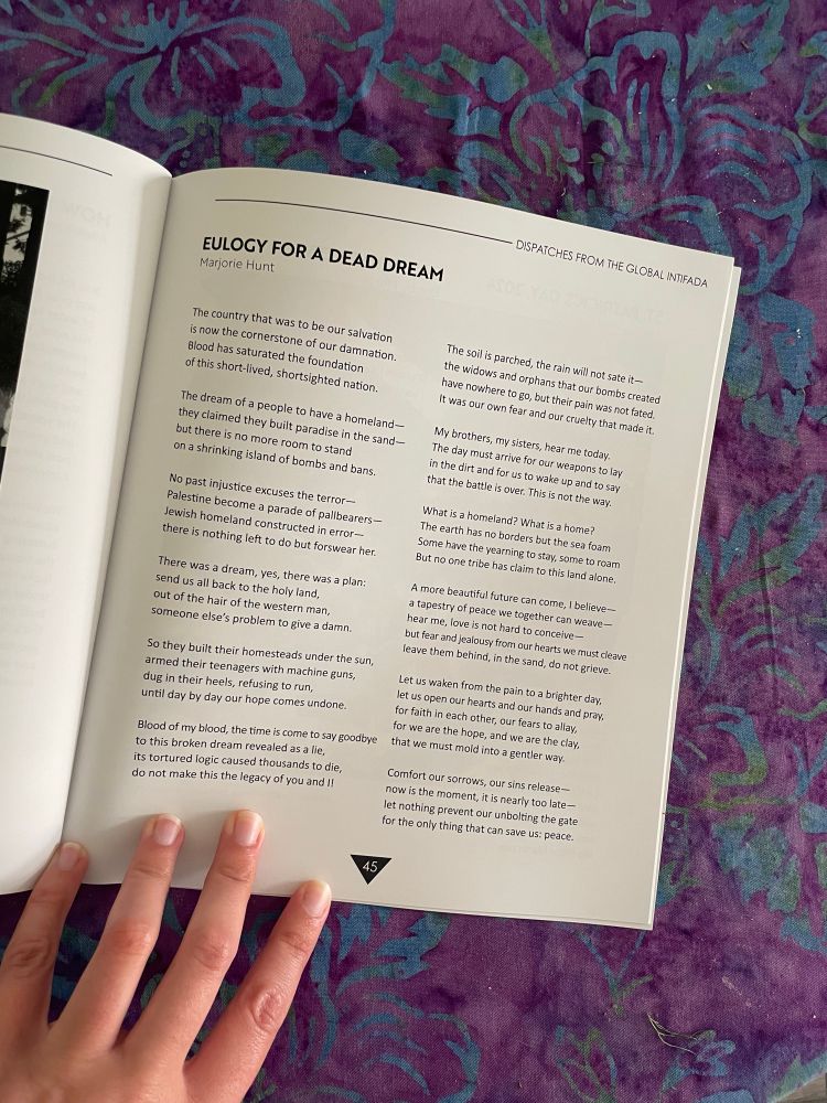 A magazine open to a page titled “Eulogy for a Dead Dream” by Marjorie Hunt. A poem of four-line stanzas takes up the page in two columns. 