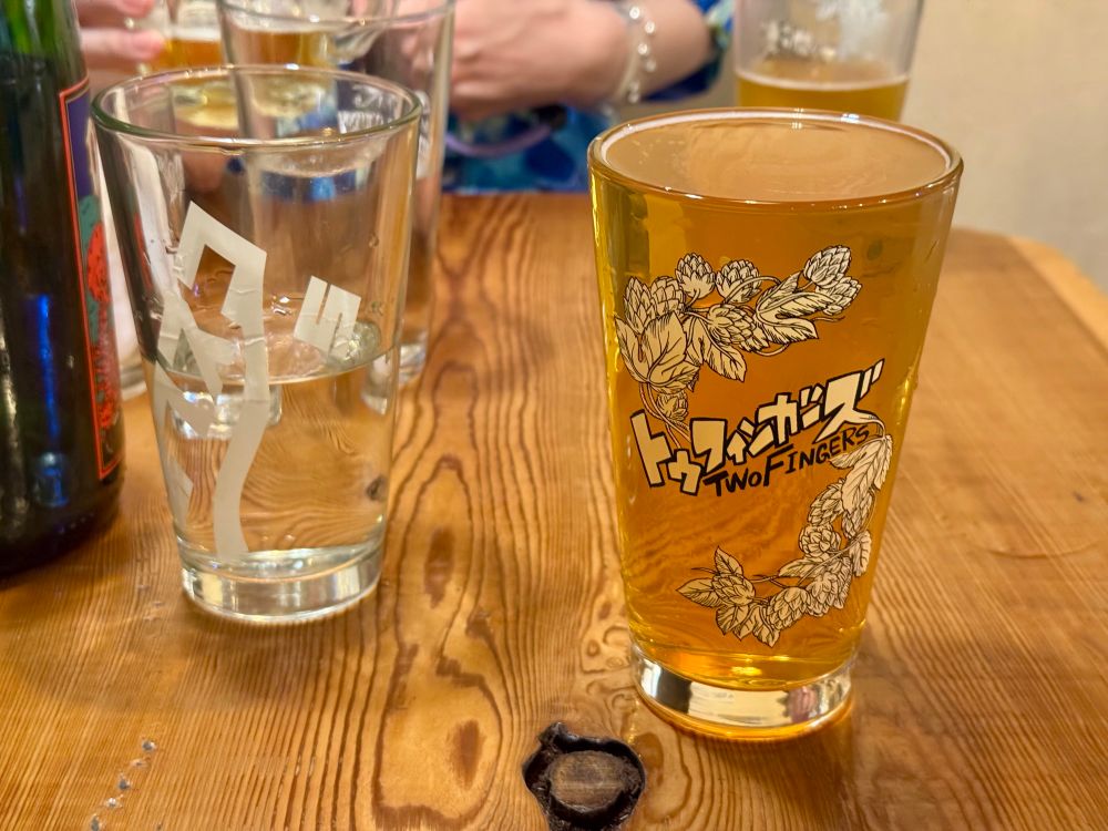 TwoFingers Craftbeer
2杯目に飲んだIPA 店舗とどっかのコラボでうまかった