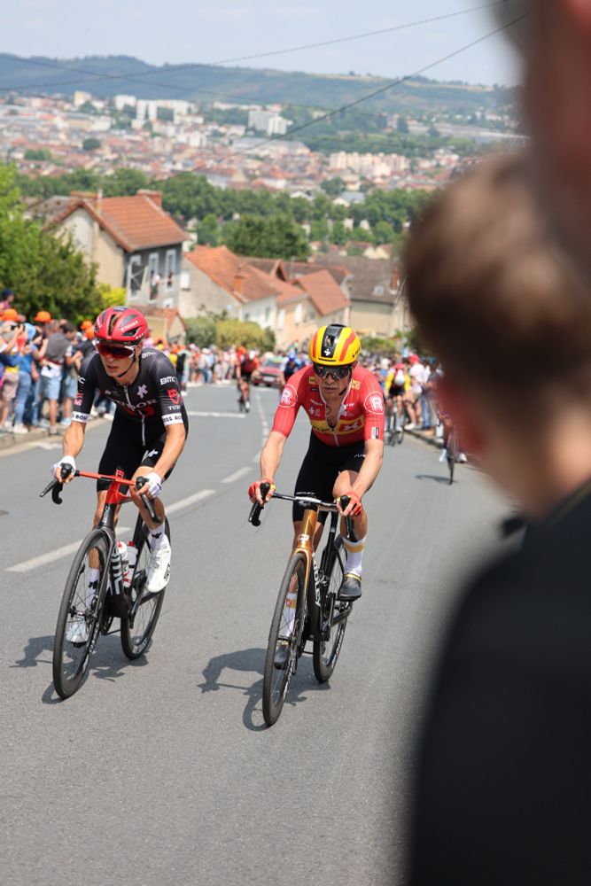 Magnus Court Nielsen en haut de la rue de la côte Buffon à Montluçon 