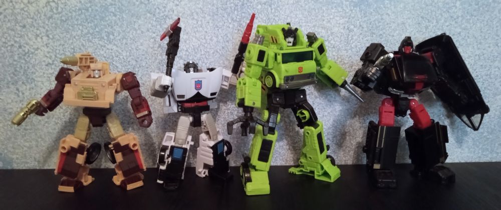 Legacy Evolution Detritus: $10, loose and complete 

Legacy Velocitron Clampdown: $10, loose and complete 

Legacy Velocitron Hauler: $10, loose and complete 

Generations Selects DK-2 Guard: $10, loose and complete 