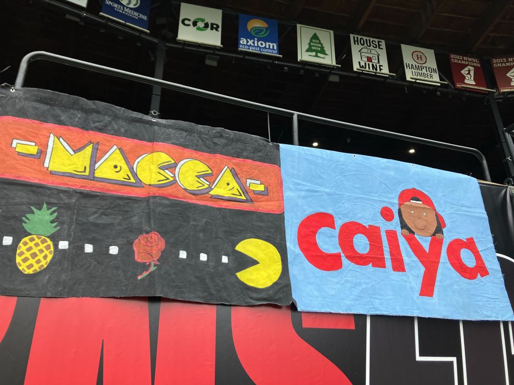 Macca. Caiya. 